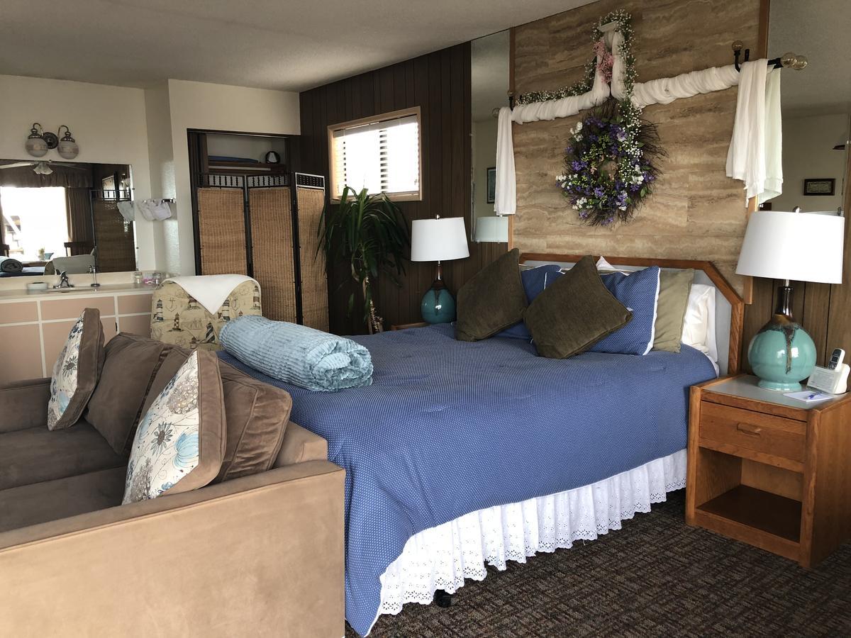 Webb'S Scenic Surf Hotel Канън Бийч Екстериор снимка